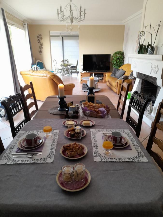 Chez Sally Et Mario Arnage Dış mekan fotoğraf